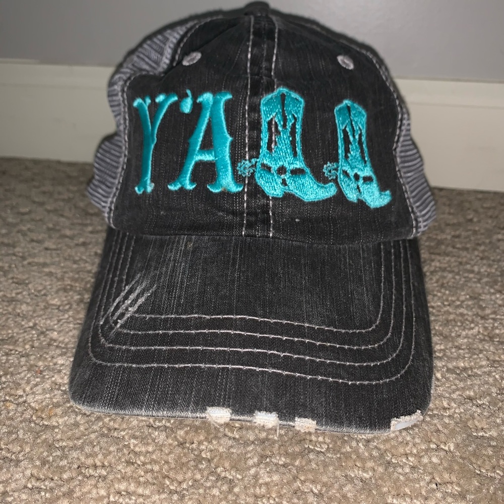 Y’ALL DESIGNED HAT🤠